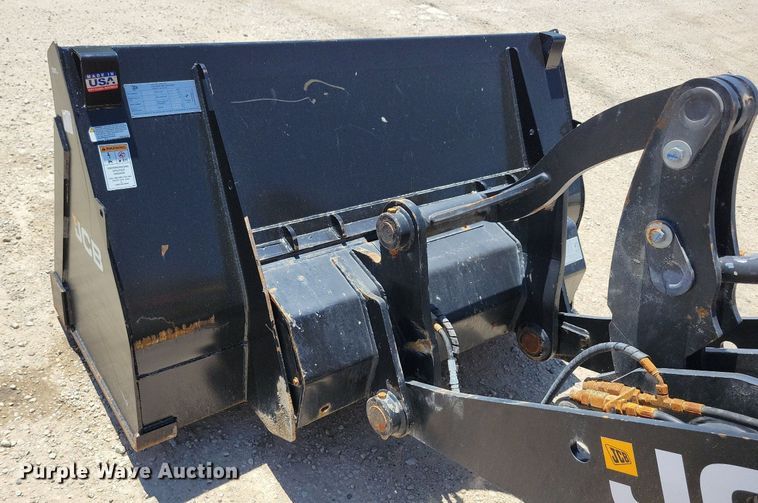 image for item DG0616 2022 JCB 407 wheel loader