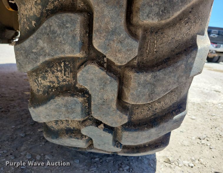 image for item DG0616 2022 JCB 407 wheel loader