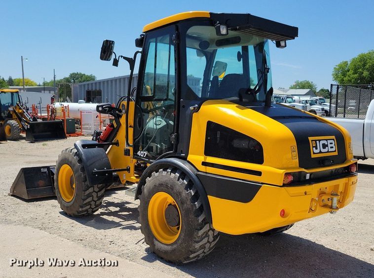 image for item DG0617 2022 JCB 407 wheel loader