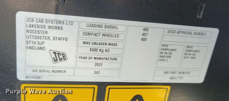 image for item DG0617 2022 JCB 407 wheel loader