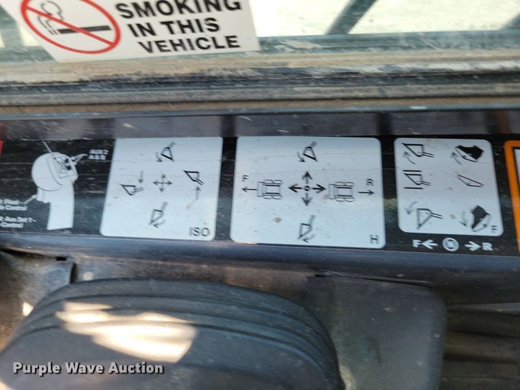 image for item DG0618 2018 John Deere 323E tracked skid steer loader