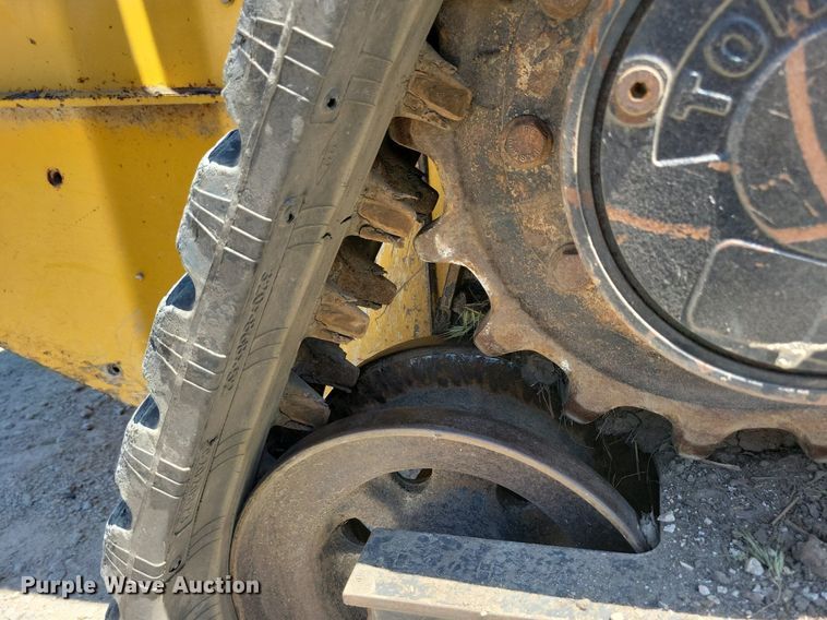 image for item DG0618 2018 John Deere 323E tracked skid steer loader