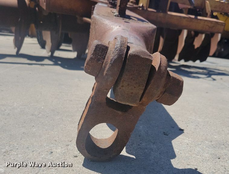 image for item DG0619 Rome Plow Co TAW 20-28 off-set disk