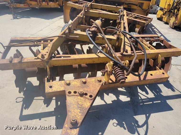 image for item DG0619 Rome Plow Co TAW 20-28 off-set disk