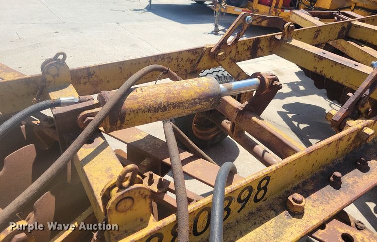 image for item DG0619 Rome Plow Co TAW 20-28 off-set disk