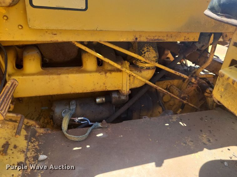 image for item DG0620 John Deere 760 scraper tractor