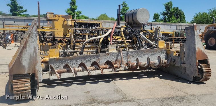 image for item DG0622 Slipform paver