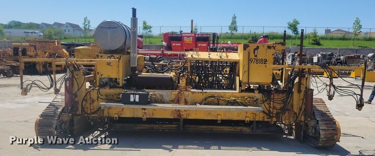 image for item DG0622 Slipform paver