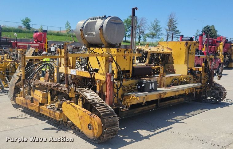 image for item DG0622 Slipform paver