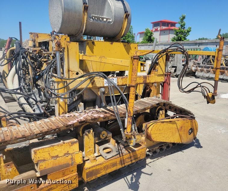 image for item DG0622 Slipform paver