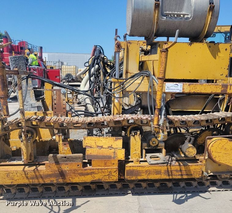 image for item DG0622 Slipform paver