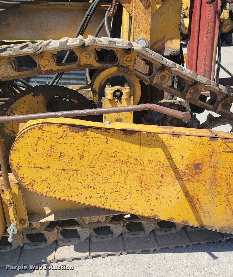 image for item DG0622 Slipform paver