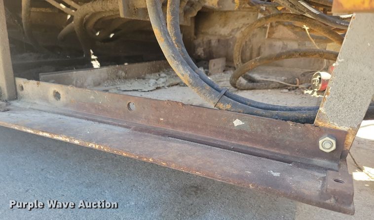 image for item DG0622 Slipform paver