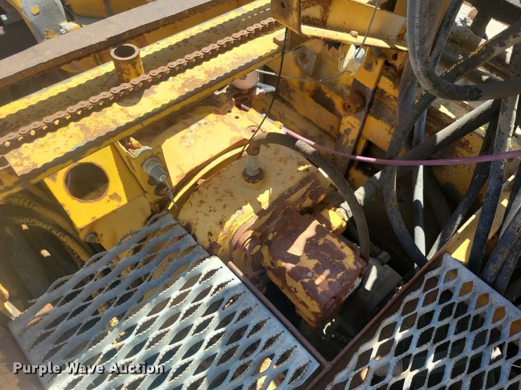 image for item DG0622 Slipform paver