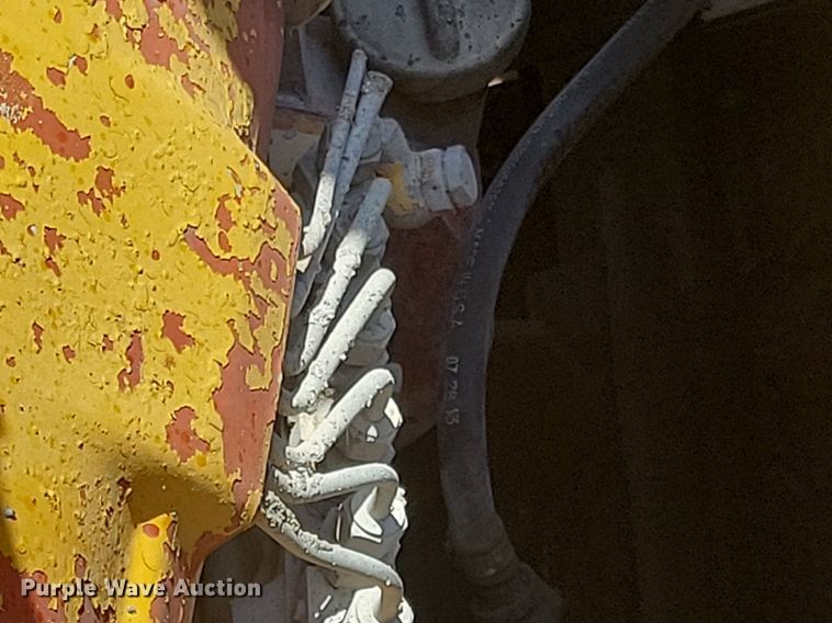 image for item DG0622 Slipform paver