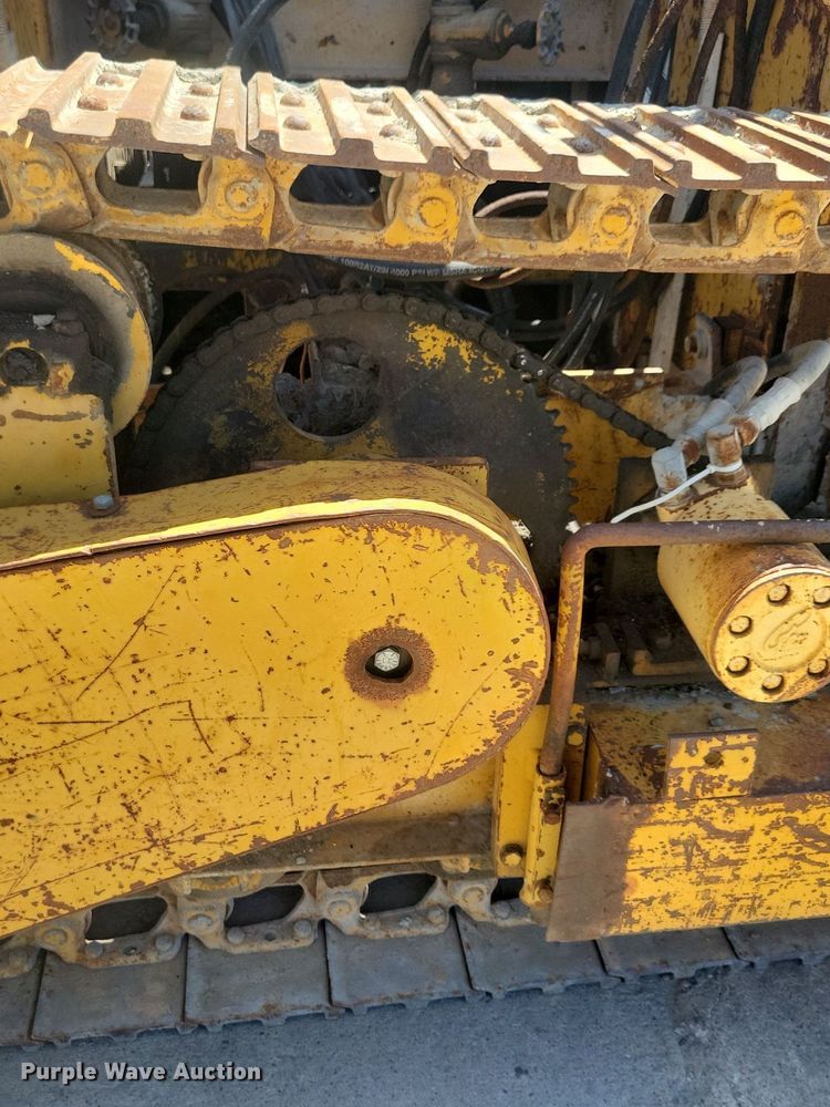 image for item DG0622 Slipform paver