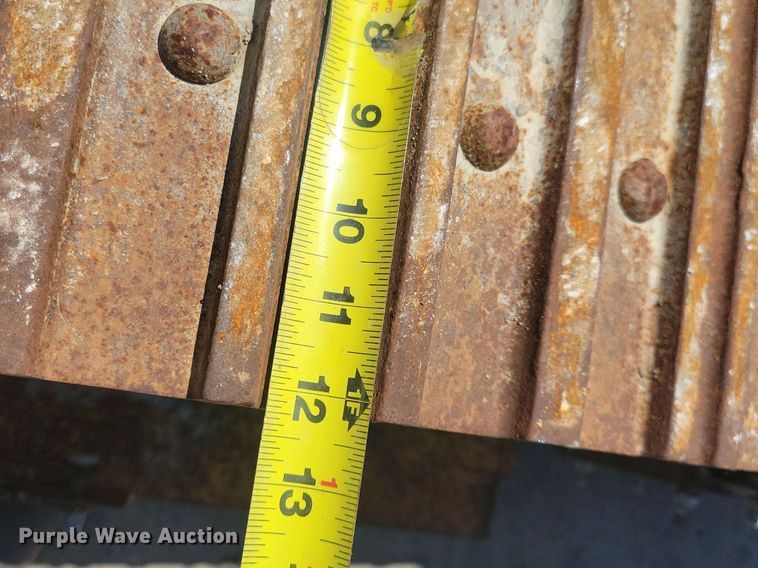 image for item DG0622 Slipform paver