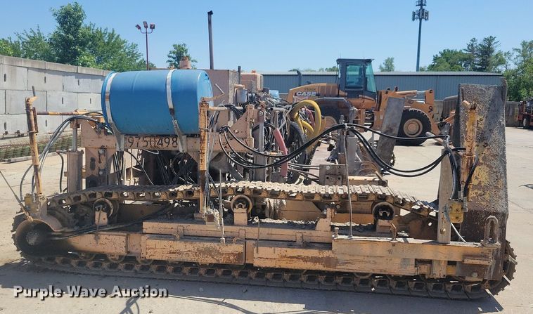 image for item DG0623 Slipform paver