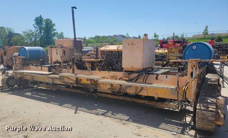 image for item DG0623 Slipform paver