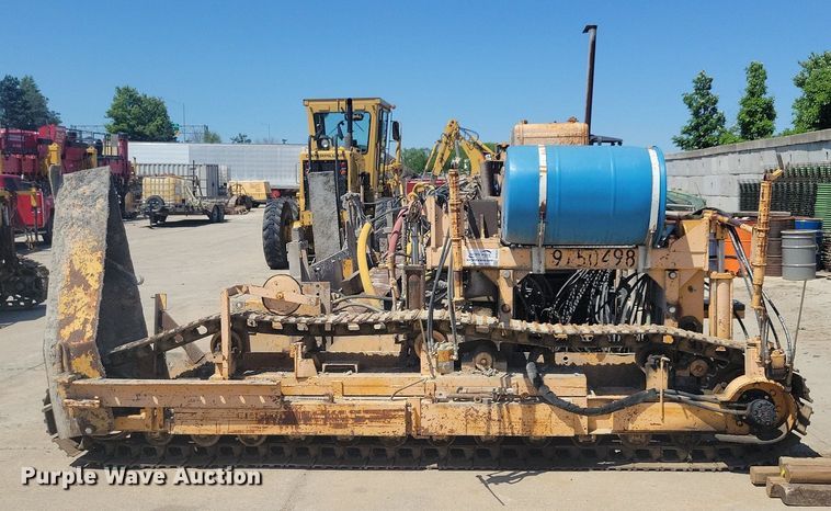 image for item DG0623 Slipform paver