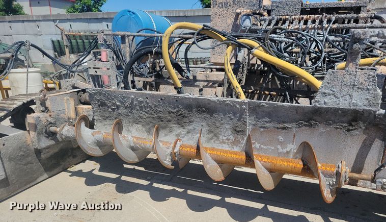 image for item DG0623 Slipform paver