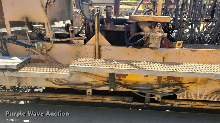 image for item DG0623 Slipform paver