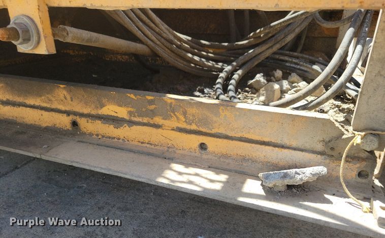 image for item DG0623 Slipform paver