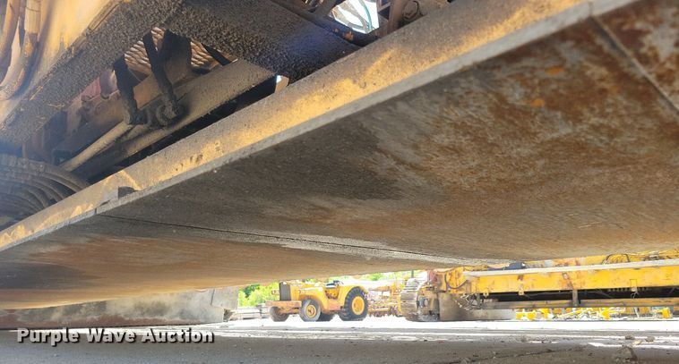 image for item DG0623 Slipform paver