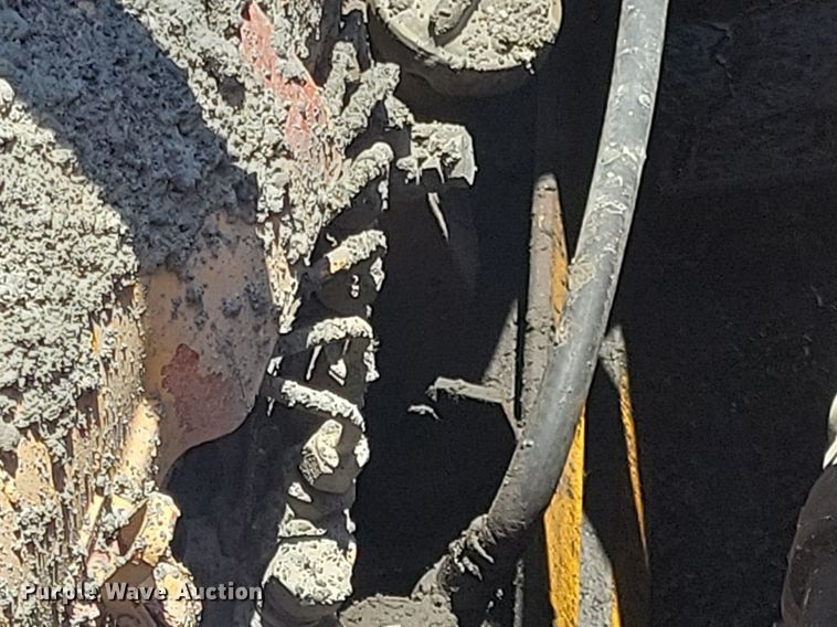 image for item DG0623 Slipform paver