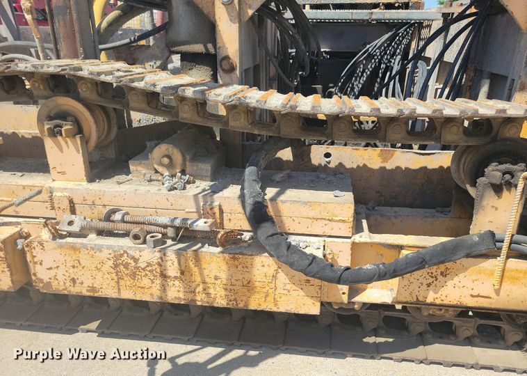 image for item DG0623 Slipform paver