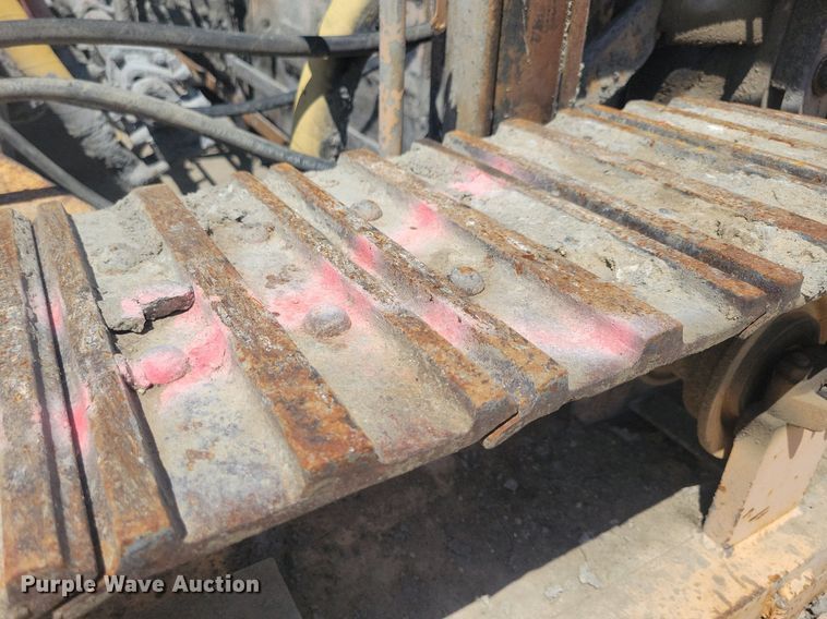 image for item DG0623 Slipform paver