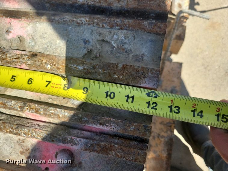 image for item DG0623 Slipform paver