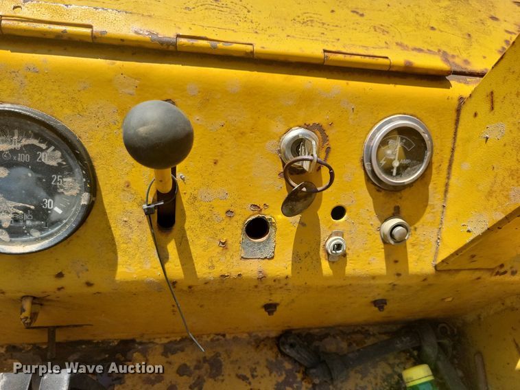 image for item DG0625 1980 Hyster C615B single drum roller