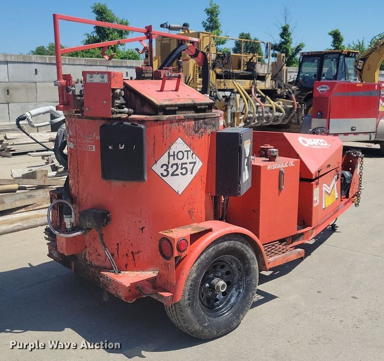 image for item DG0626 Crafco SS125 melter applicator