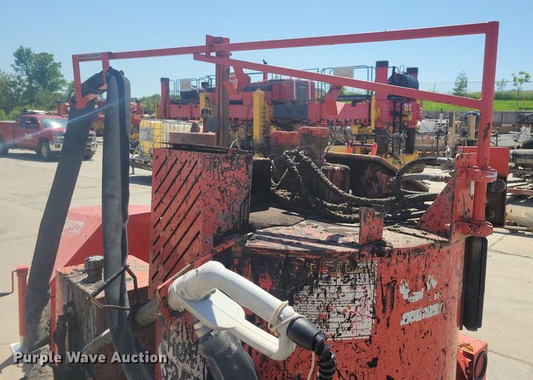 image for item DG0626 Crafco SS125 melter applicator