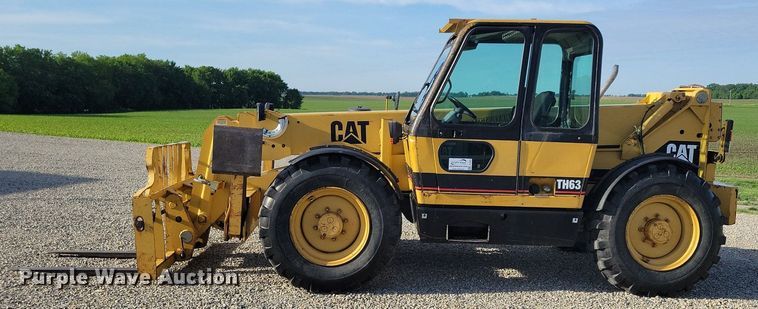 image for item DG0633 1997 Caterpillar TH63 telehandler