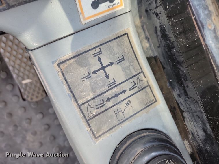 image for item DG0633 1997 Caterpillar TH63 telehandler