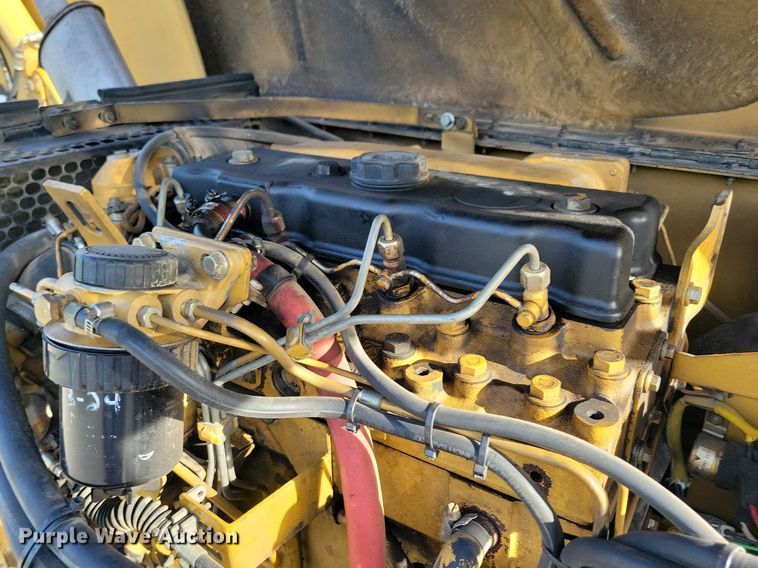 image for item DG0633 1997 Caterpillar TH63 telehandler