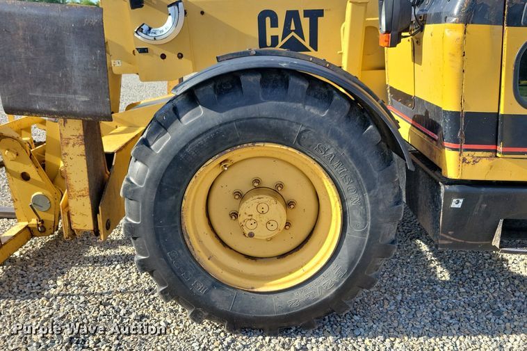 image for item DG0633 1997 Caterpillar TH63 telehandler