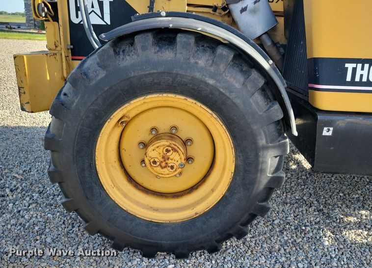 image for item DG0633 1997 Caterpillar TH63 telehandler