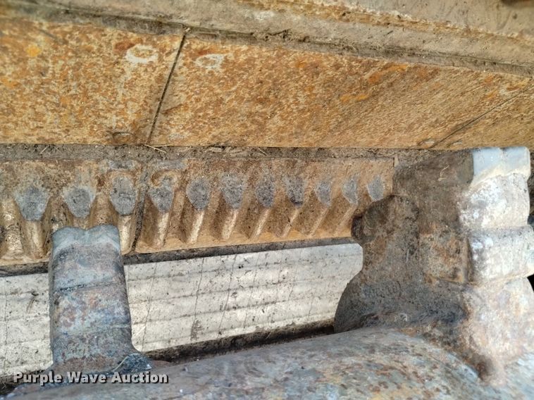 image for item DG4422 2021 Barko 930B mulcher