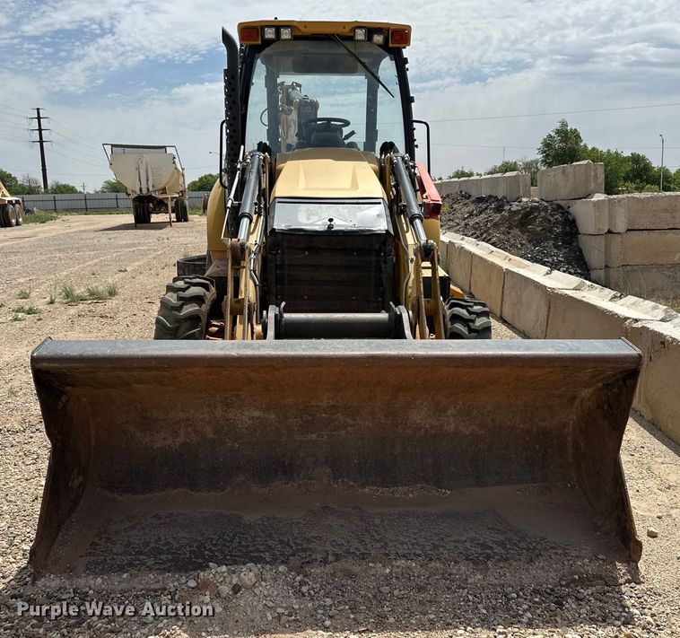 image for item DK6606 2014 Caterpillar 420FIT backhoe