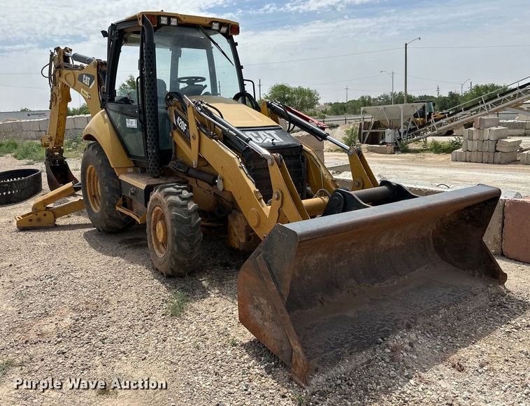 image for item DK6606 2014 Caterpillar 420FIT backhoe