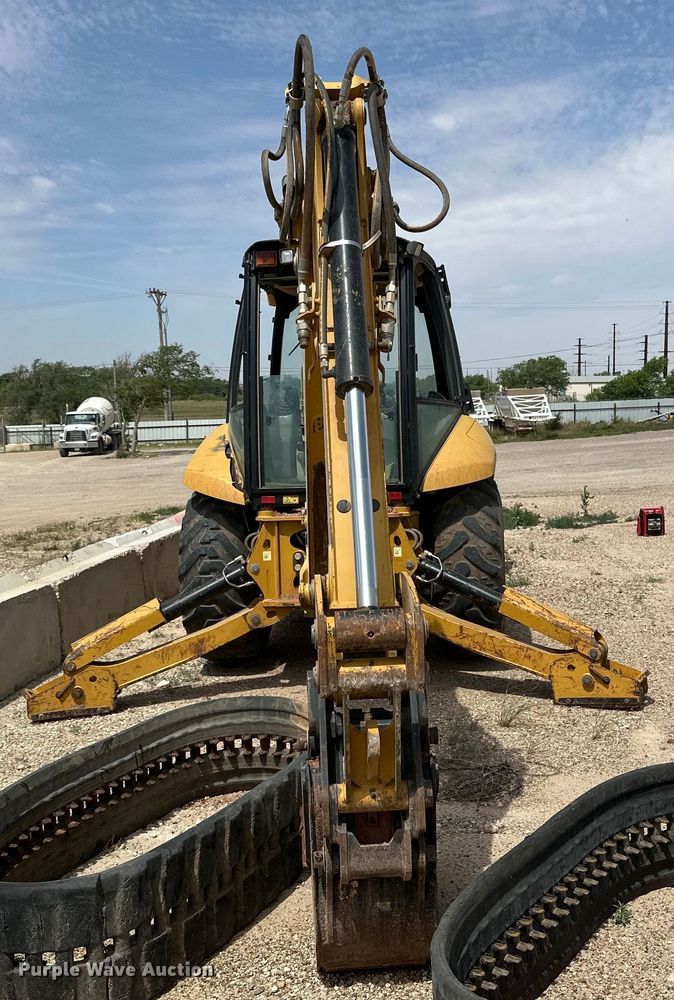 image for item DK6606 2014 Caterpillar 420FIT backhoe