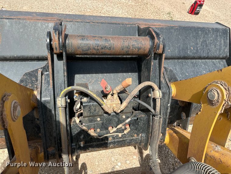 image for item DK6606 2014 Caterpillar 420FIT backhoe