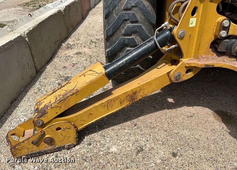 image for item DK6606 2014 Caterpillar 420FIT backhoe