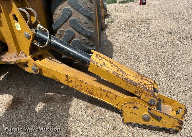 image for item DK6606 2014 Caterpillar 420FIT backhoe