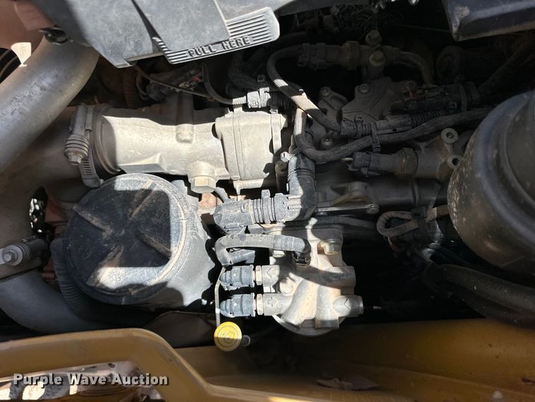 image for item DK6606 2014 Caterpillar 420FIT backhoe