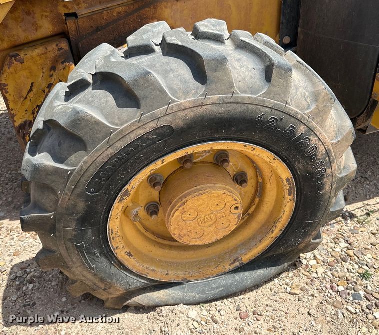 image for item DK6606 2014 Caterpillar 420FIT backhoe