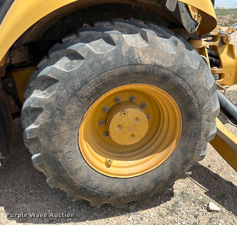 image for item DK6606 2014 Caterpillar 420FIT backhoe